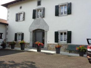 Gîte Mendive, 6 pièces, 10 personnes - FR-1-384-775